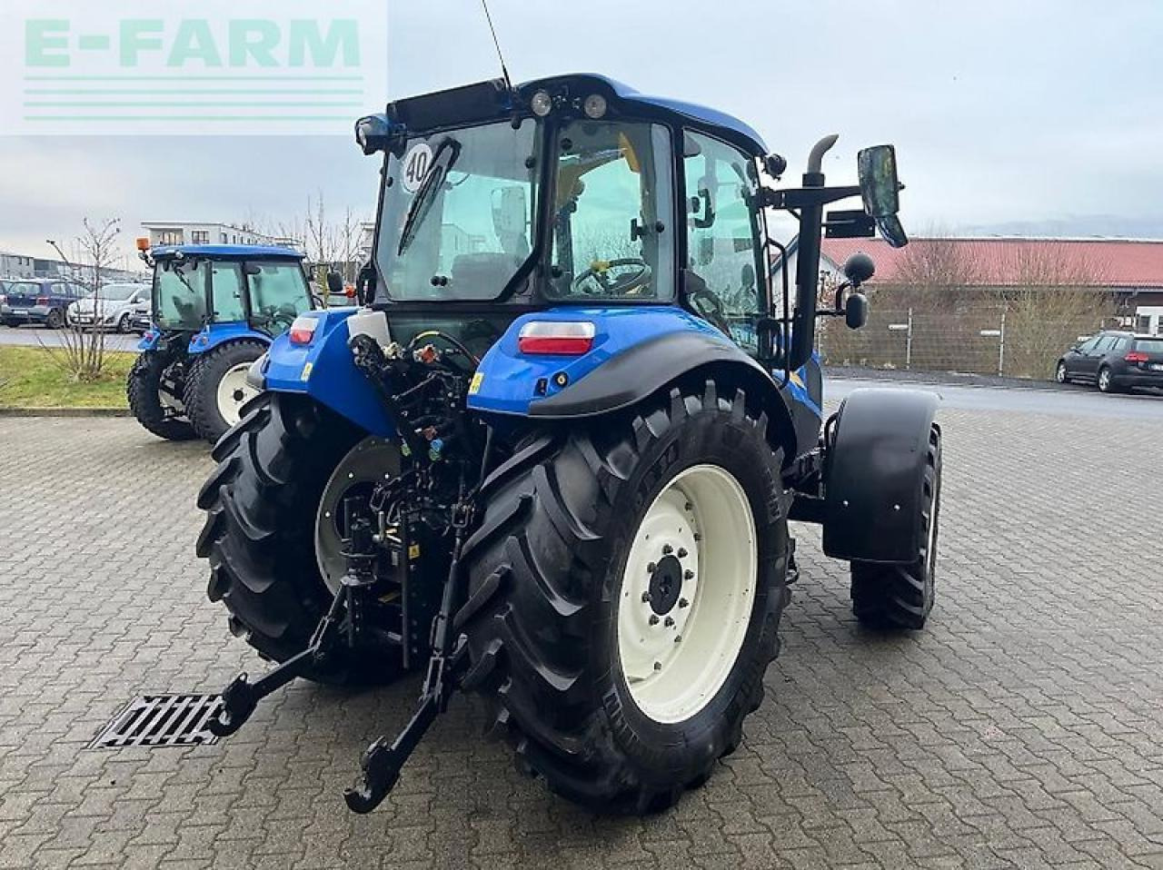 New Holland t 5.95 - Tractor: foto 4 New Holland t 5.95 - Tractor: foto 4