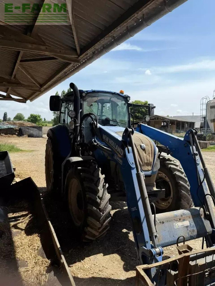New Holland t5.110 evolution - Tractor: foto 2 New Holland t5.110 evolution - Tractor: foto 2
