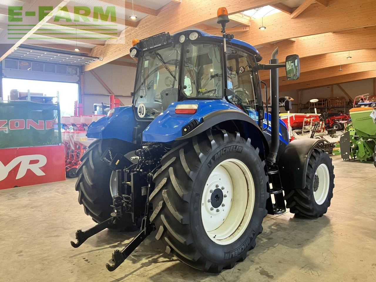 New Holland t5.115 electro command - Tractor: foto 3 New Holland t5.115 electro command - Tractor: foto 3