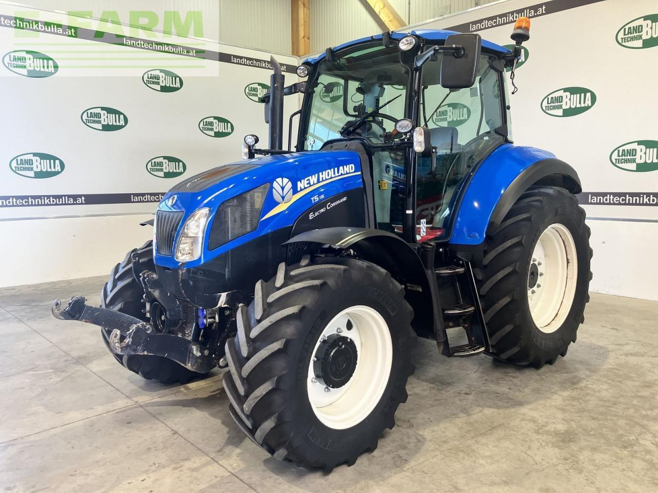 New Holland t5.115 electro command - Tractor: foto 1 New Holland t5.115 electro command - Tractor: foto 1