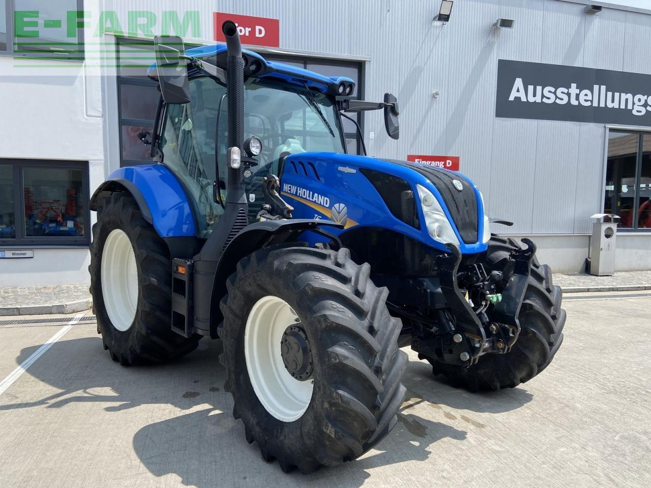 New Holland t6.145 stage v - Tractor: foto 3 New Holland t6.145 stage v - Tractor: foto 3