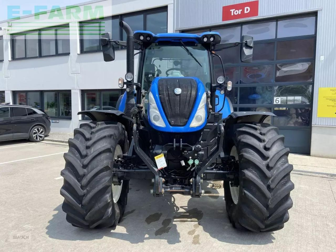 New Holland t6.145 stage v - Tractor: foto 2 New Holland t6.145 stage v - Tractor: foto 2