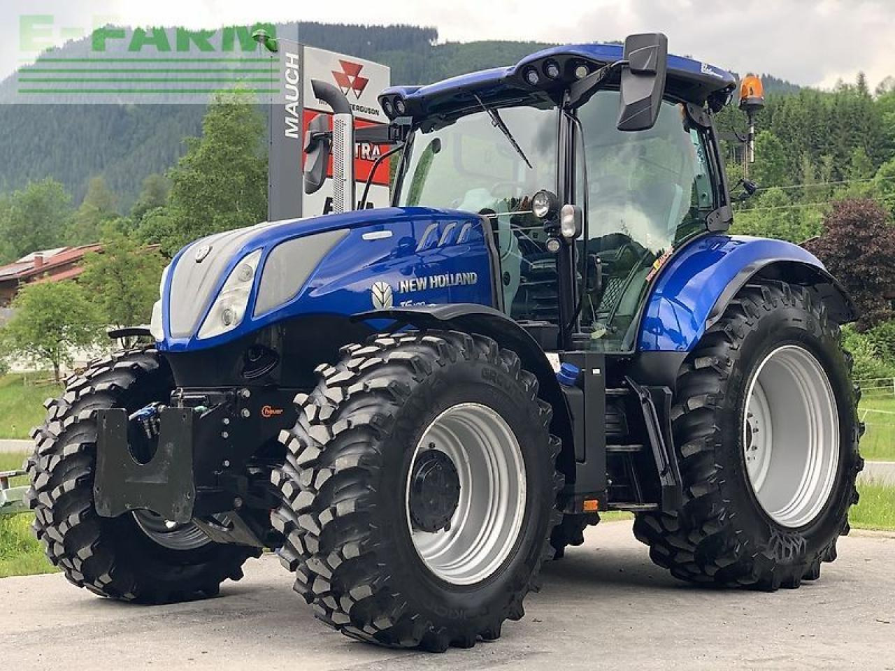 New Holland t6.180 dc - Tractor: foto 1 New Holland t6.180 dc - Tractor: foto 1