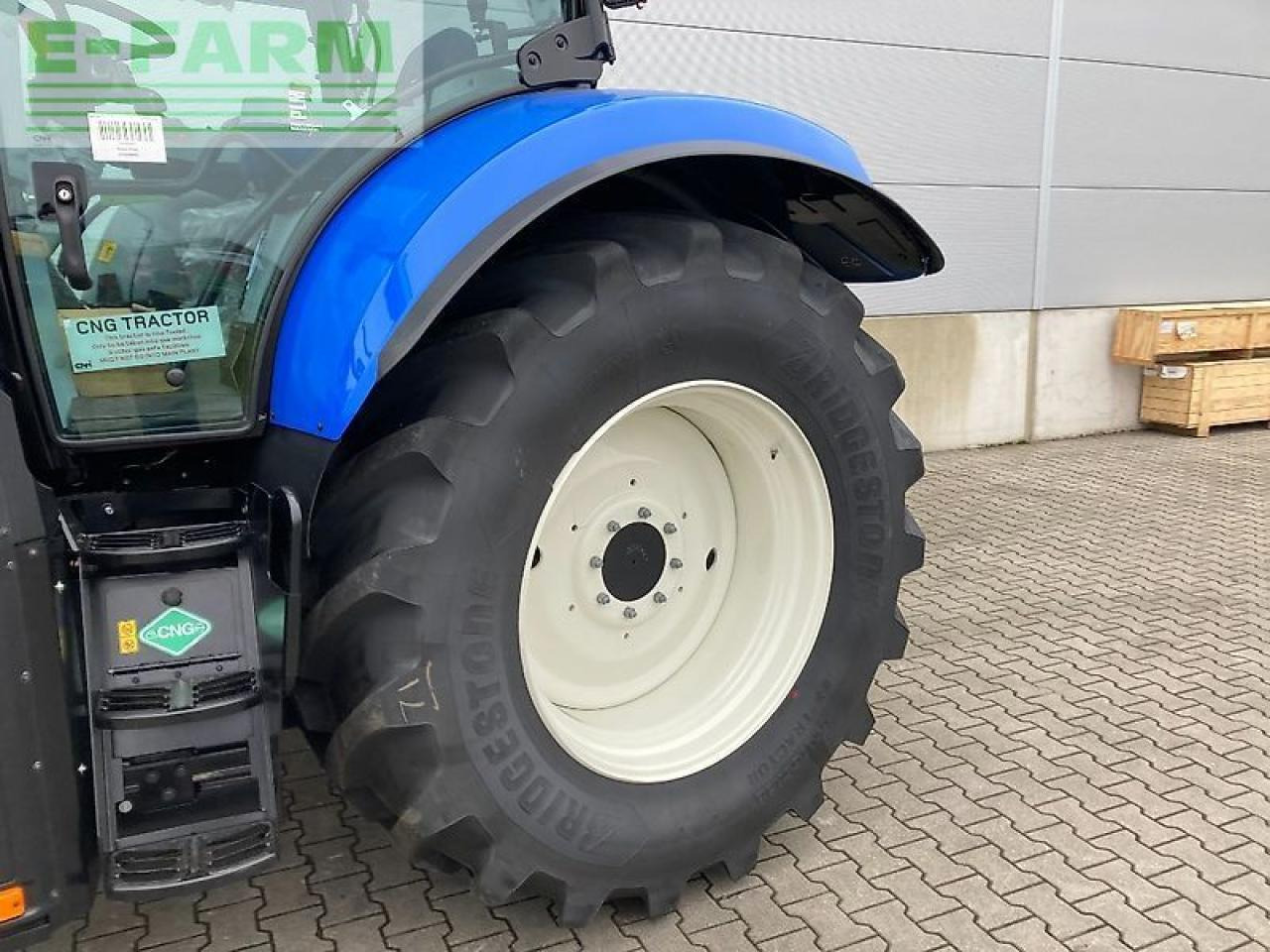 Tractor New Holland t6.180 dc methane power Methane Power: foto 10