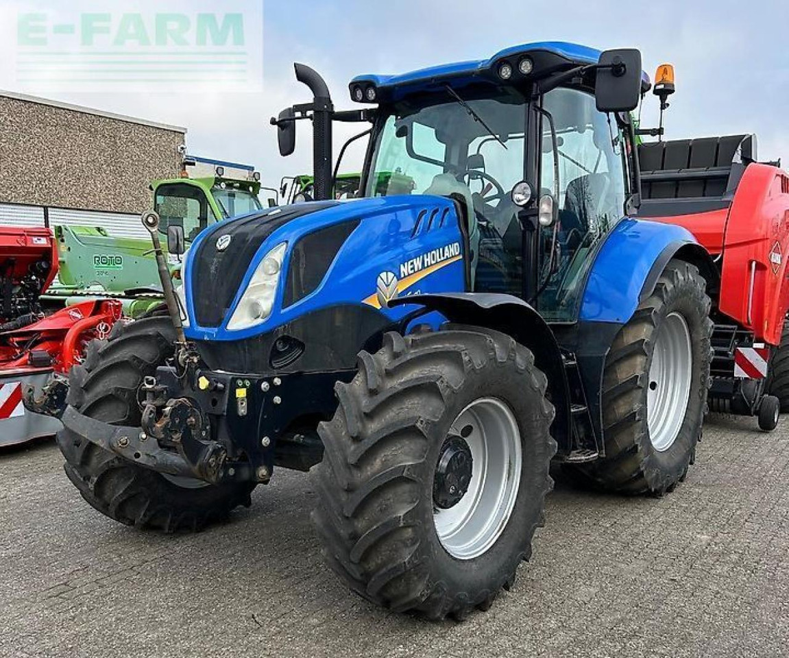 New Holland t6.180 ec - Tractor: foto 2 New Holland t6.180 ec - Tractor: foto 2