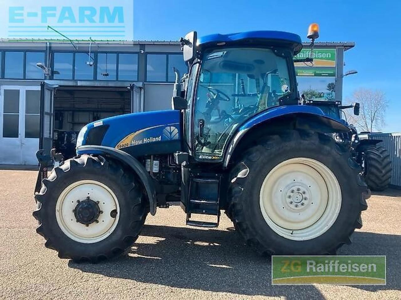 New Holland t6020 elite Elite - Tractor: foto 5 New Holland t6020 elite Elite - Tractor: foto 5