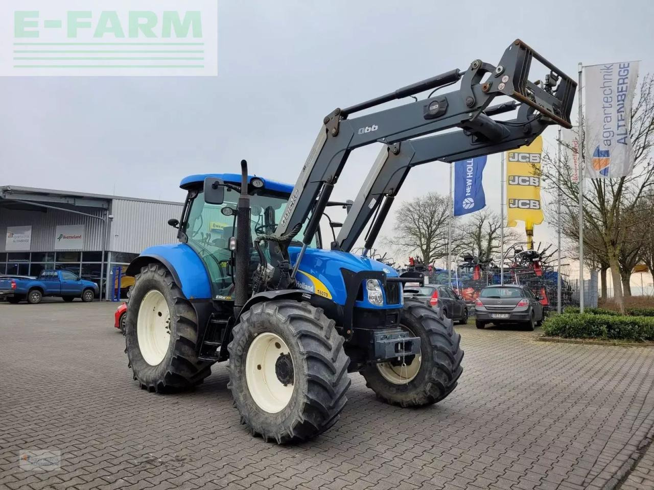 New Holland t6070 elite Elite - Tractor: foto 2 New Holland t6070 elite Elite - Tractor: foto 2