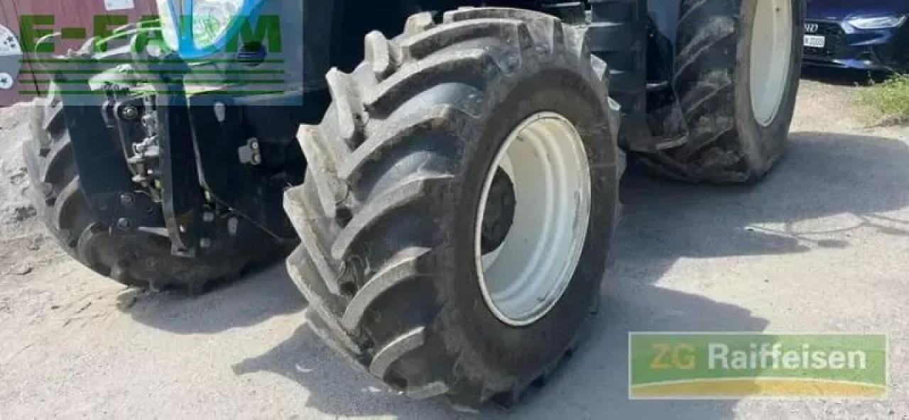 New Holland t6090 - Tractor: foto 2 New Holland t6090 - Tractor: foto 2