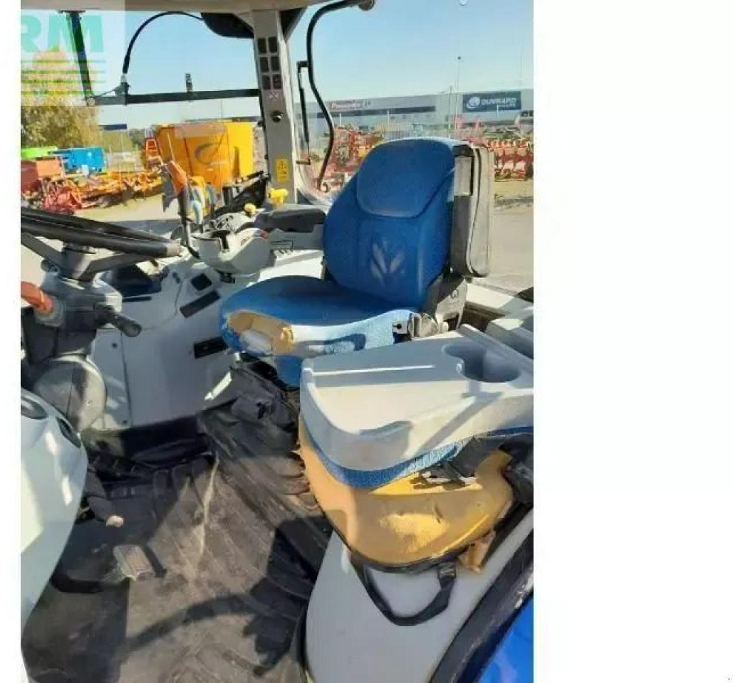 Tractor New Holland t7-170rc: foto 9 Tractor New Holland t7-170rc: foto 9