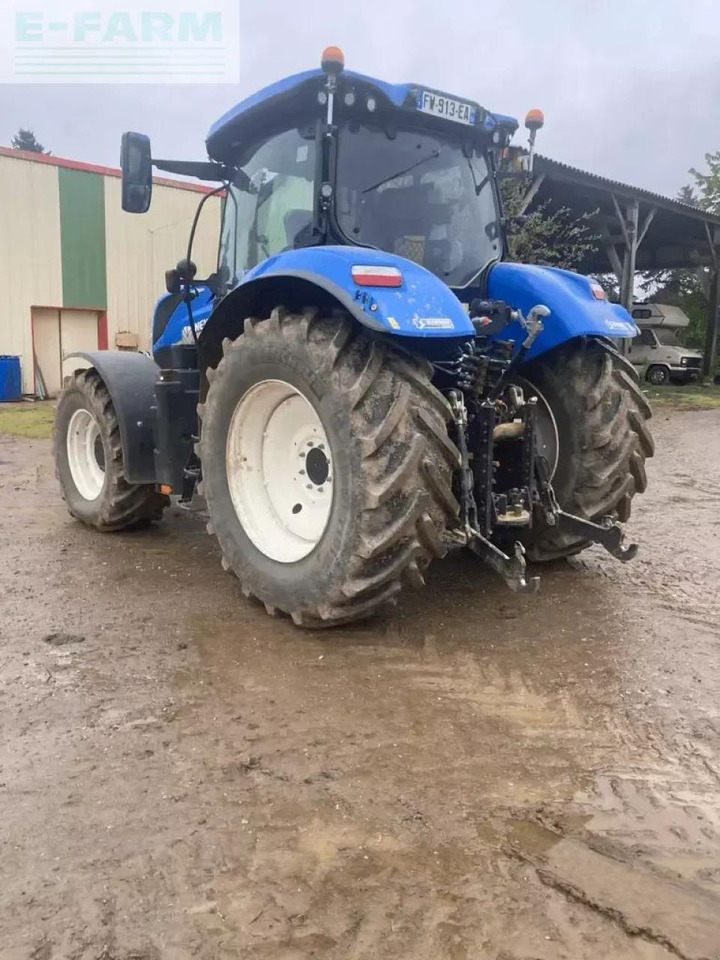 New Holland t7.190 ac s5 - Tractor: foto 2 New Holland t7.190 ac s5 - Tractor: foto 2