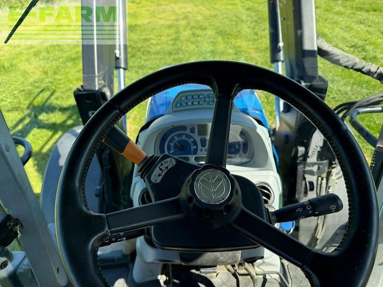 Tractor New Holland t7.210 auto command: foto 6 Tractor New Holland t7.210 auto command: foto 6