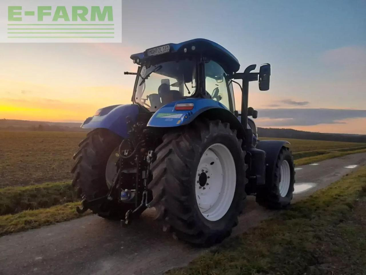 New Holland t7.210ac - Tractor: foto 3 New Holland t7.210ac - Tractor: foto 3