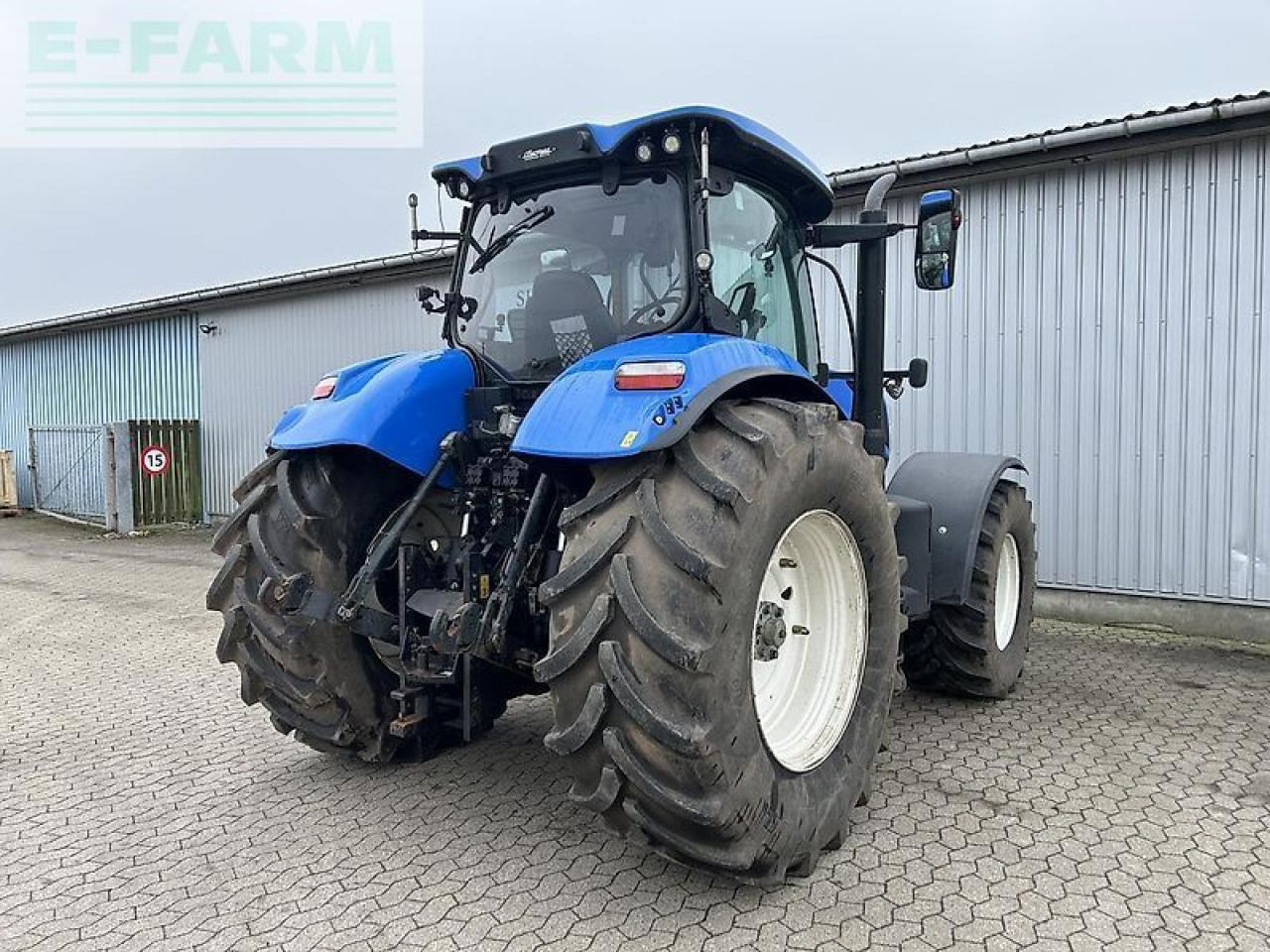 Tractor New Holland t7.230: foto 14