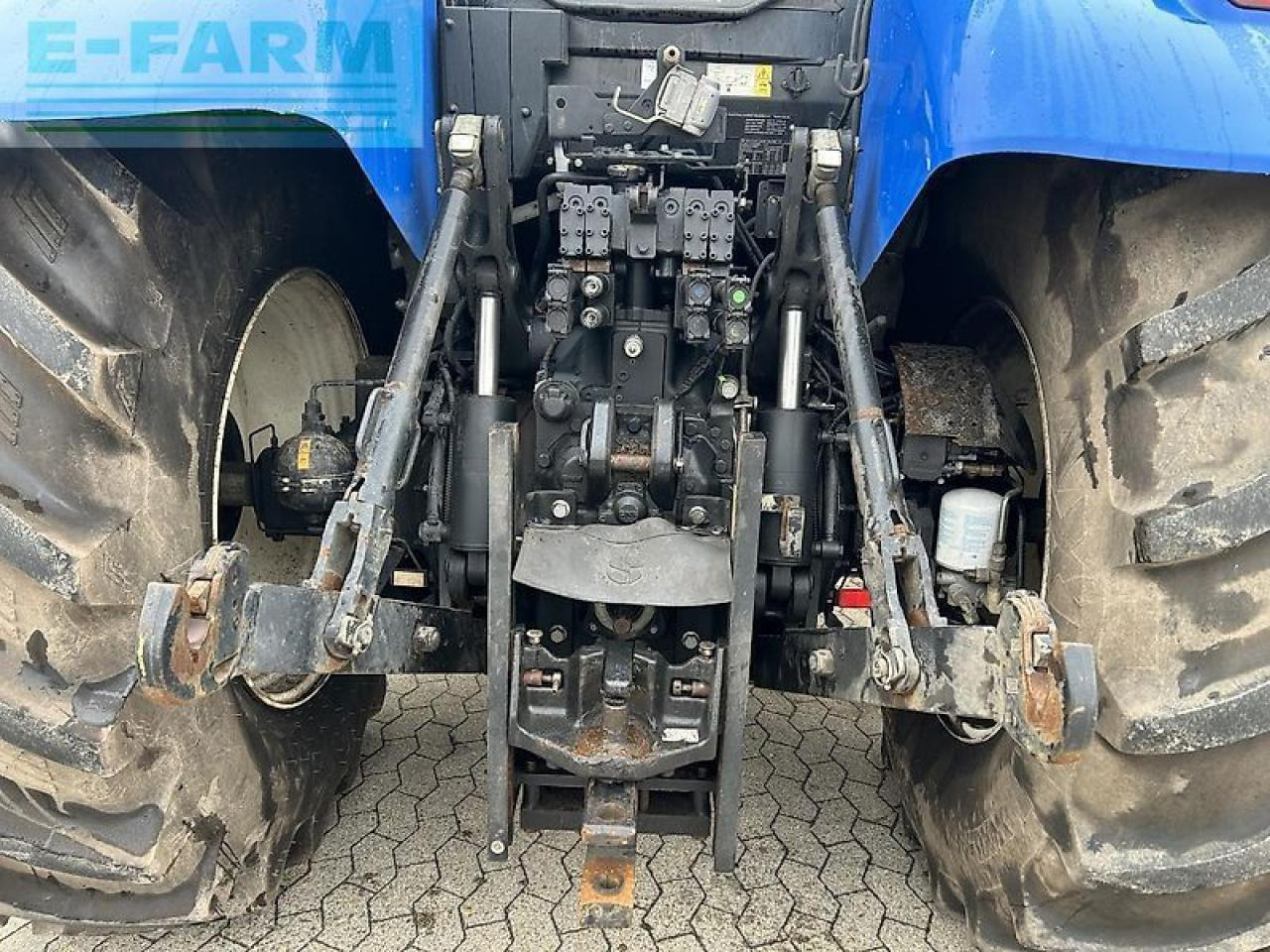 Tractor New Holland t7.230: foto 7