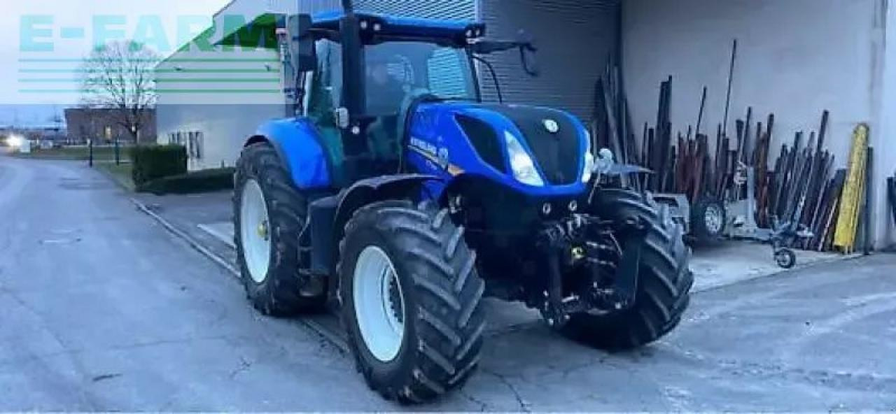 New Holland t7-245 powercommand - Tractor: foto 1 New Holland t7-245 powercommand - Tractor: foto 1