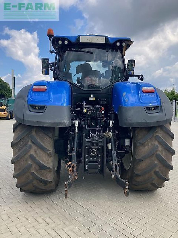 New Holland t7.275 hd autocommand cvt HD - Tractor: foto 4 New Holland t7.275 hd autocommand cvt HD - Tractor: foto 4