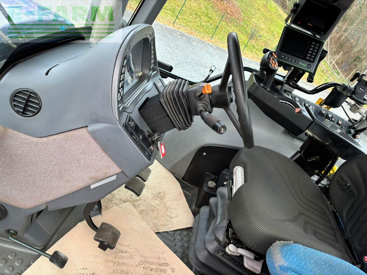 Tractor New Holland t7510: foto 11 Tractor New Holland t7510: foto 11