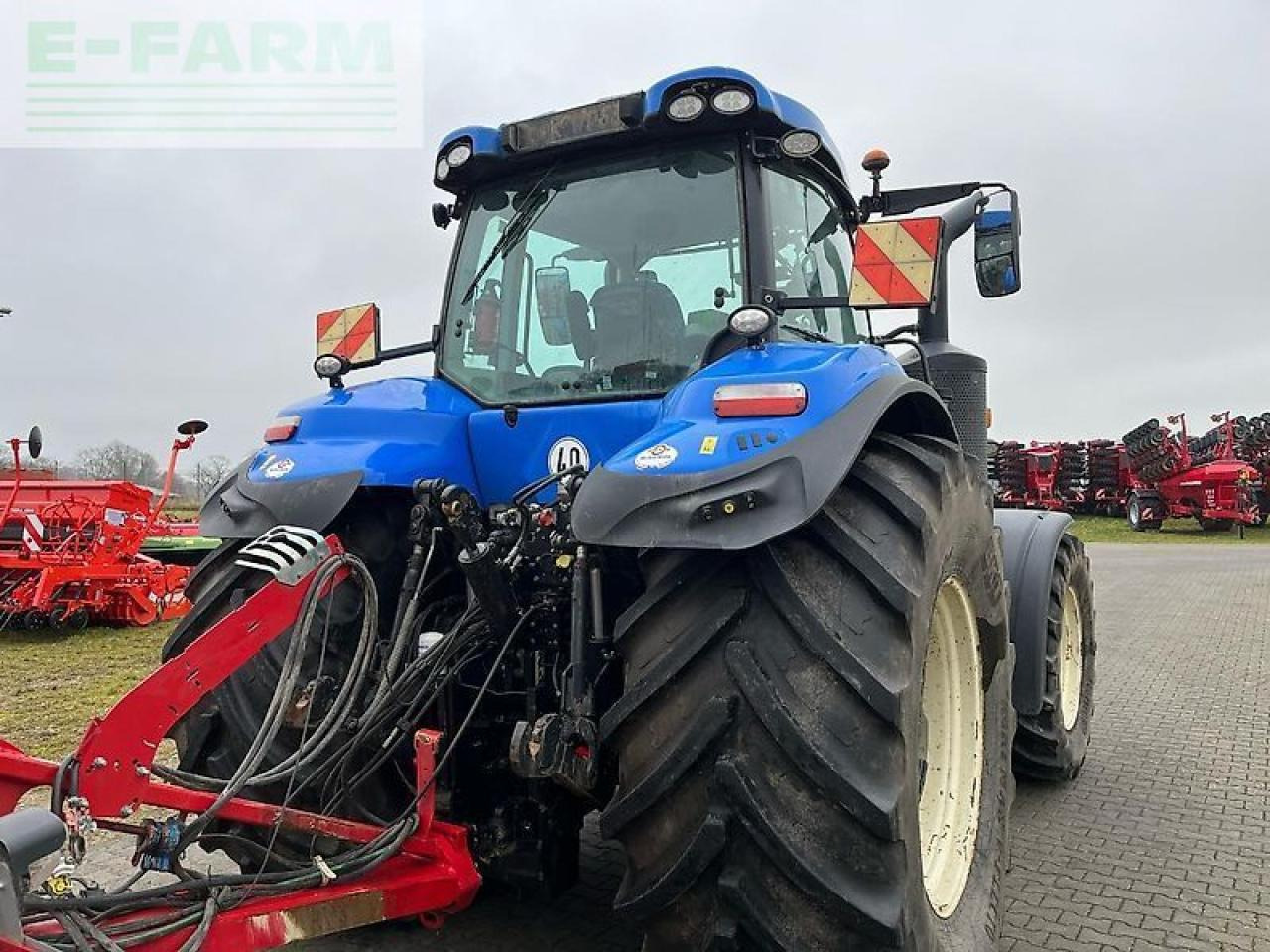 New Holland t8.380 - Tractor: foto 4 New Holland t8.380 - Tractor: foto 4