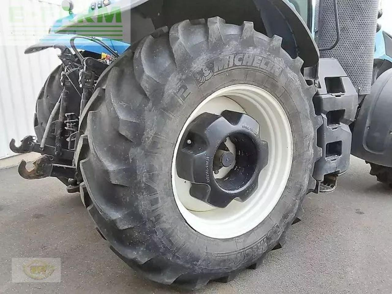 New Holland t8.410 uc UC - Tractor: foto 5 New Holland t8.410 uc UC - Tractor: foto 5