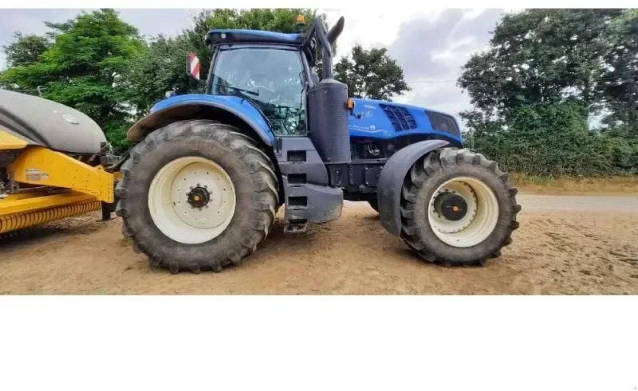 New Holland t8-410ac AC - Tractor: foto 2 New Holland t8-410ac AC - Tractor: foto 2
