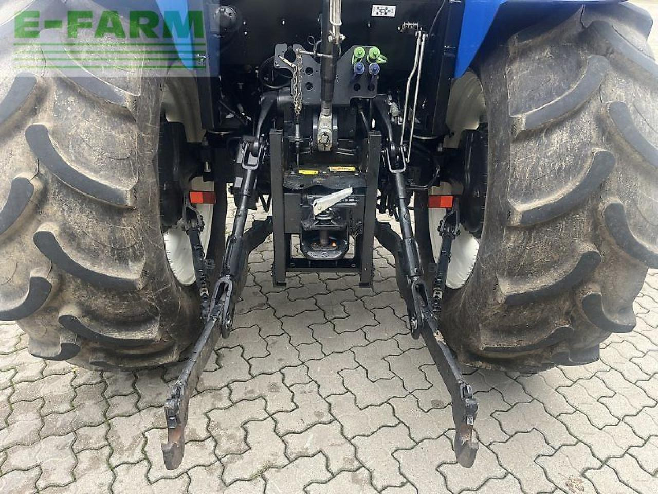 New Holland td 5.85 - Tractor: foto 5 New Holland td 5.85 - Tractor: foto 5