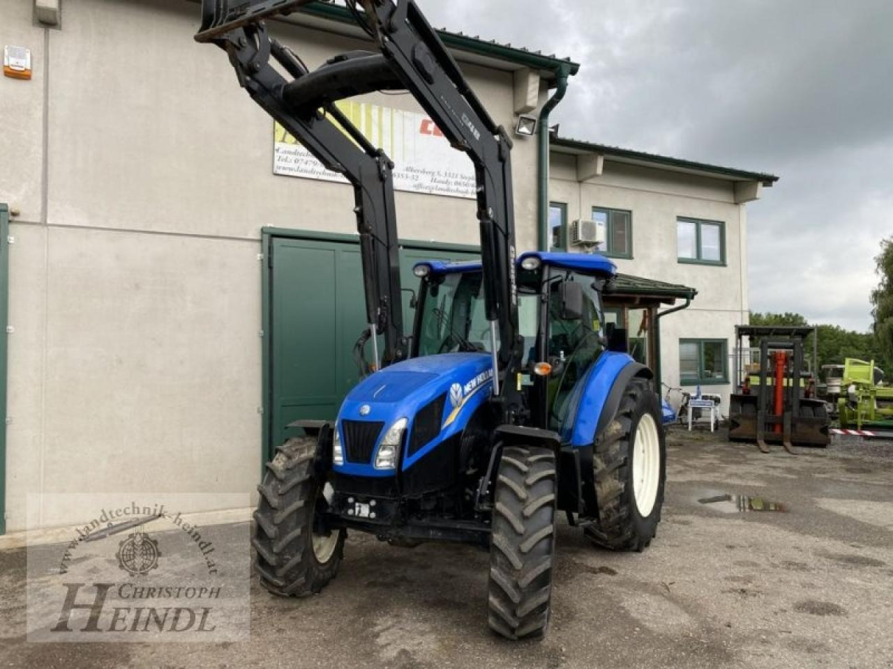 New Holland td5.85 - Tractor: foto 3 New Holland td5.85 - Tractor: foto 3