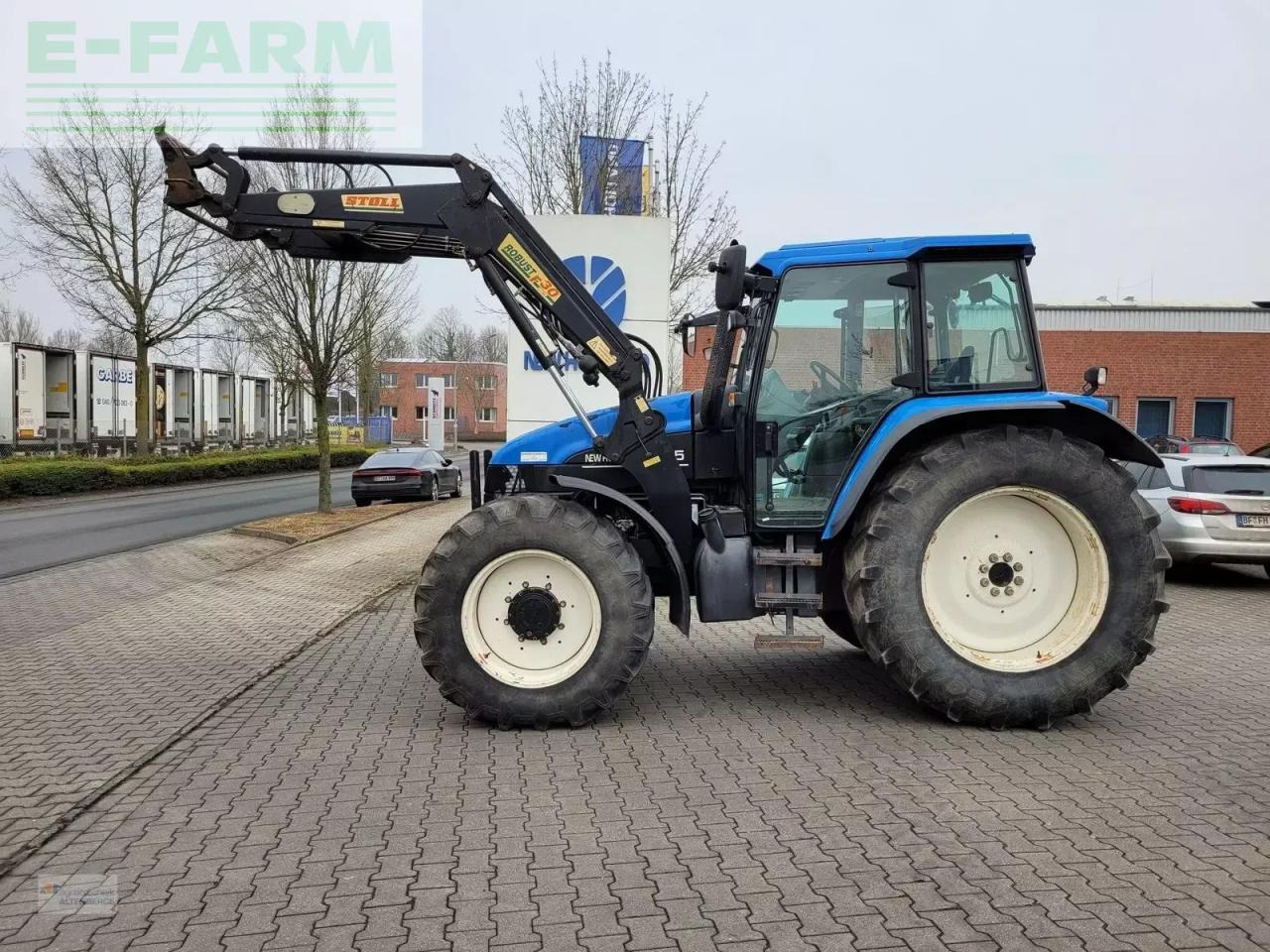 New Holland ts115 / ts 115 - Tractor: foto 1 New Holland ts115 / ts 115 - Tractor: foto 1