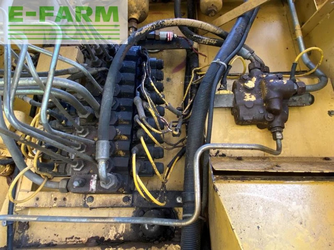 Cosechadora de granos New Holland tx68 plus: foto 12