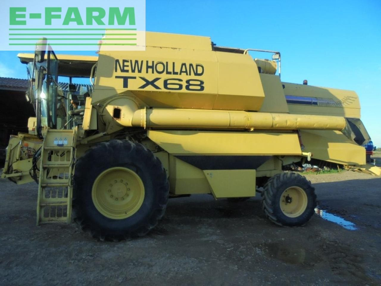 New Holland tx68fs - Cosechadora de granos: foto 2 New Holland tx68fs - Cosechadora de granos: foto 2