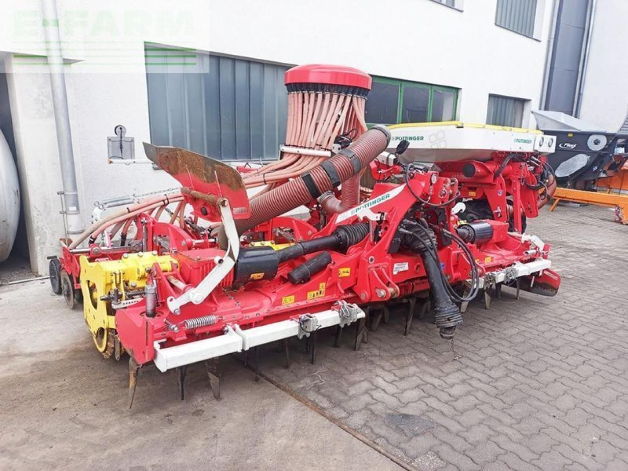Pöttinger 4 m säkombination pneumatisch klappbar - Combinado de siembra: foto 3 Pöttinger 4 m säkombination pneumatisch klappbar - Combinado de siembra: foto 3