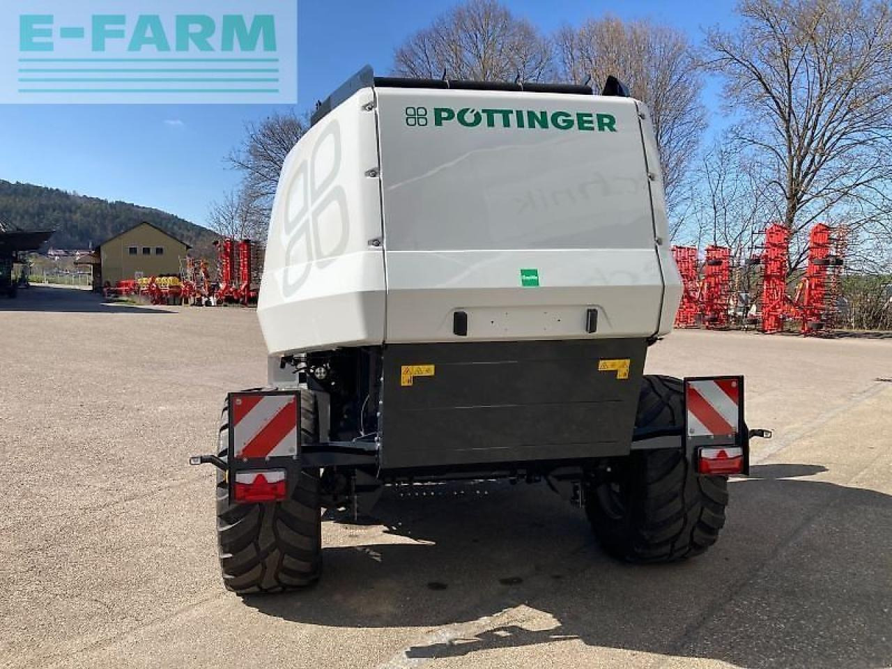 Pöttinger impress 3160 v pro - Empacadora de pacas cuadradas: foto 2 Pöttinger impress 3160 v pro - Empacadora de pacas cuadradas: foto 2