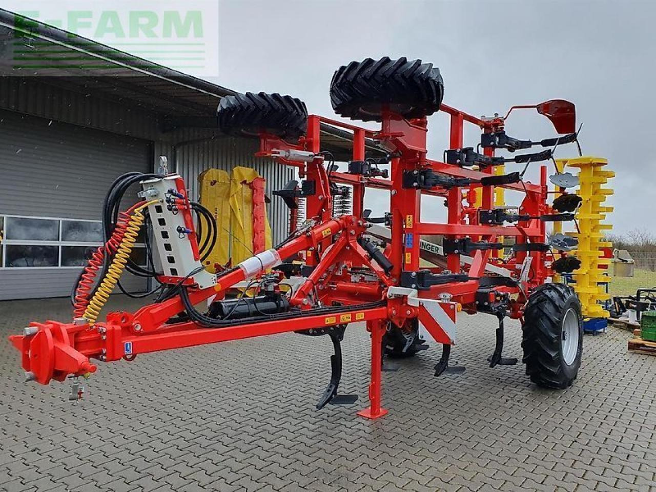 Pöttinger terria 5030 - Cultivador: foto 1 Pöttinger terria 5030 - Cultivador: foto 1