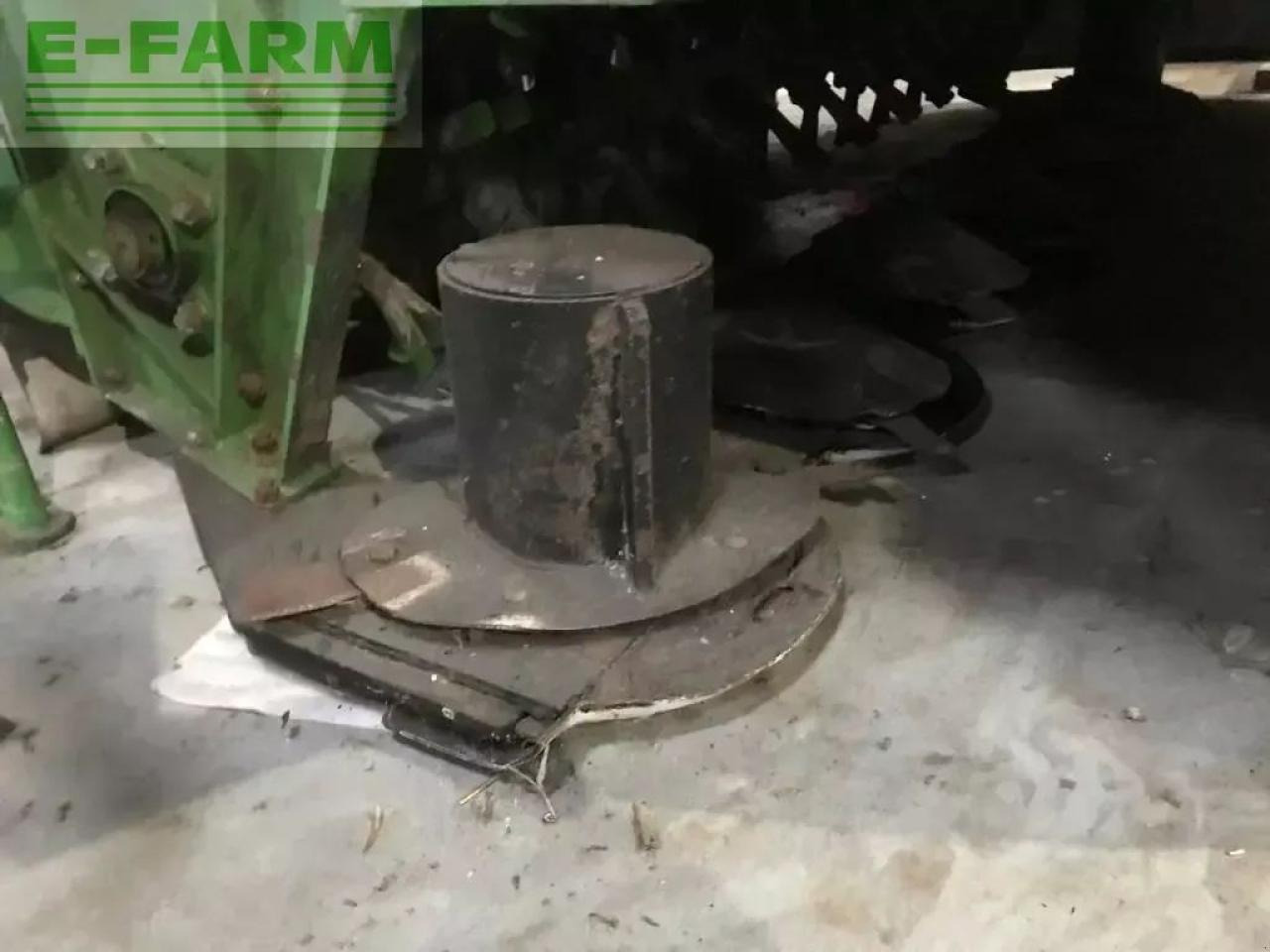 Pronar pd3000c-pdd830c - Segadora: foto 5 Pronar pd3000c-pdd830c - Segadora: foto 5