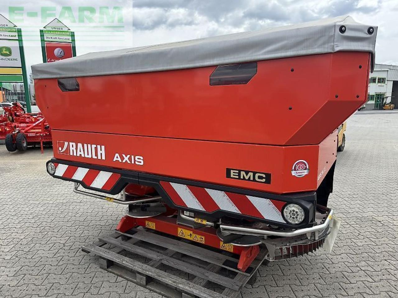 Rauch m 30.2 emc+w isobus - Esparcidor de fertilizantes: foto 2 Rauch m 30.2 emc+w isobus - Esparcidor de fertilizantes: foto 2
