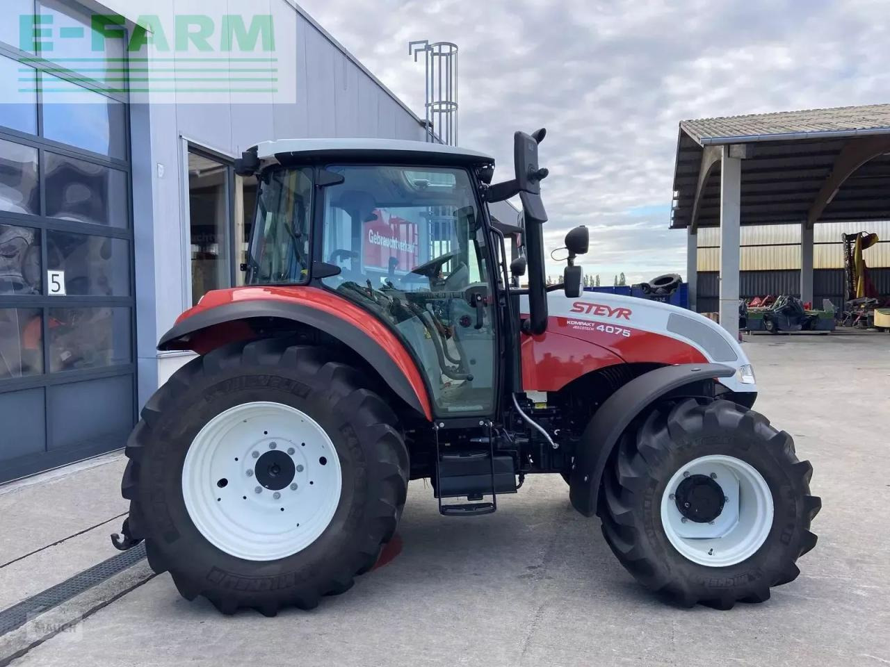 Steyr 4075 kompakt - Tractor: foto 4 Steyr 4075 kompakt - Tractor: foto 4