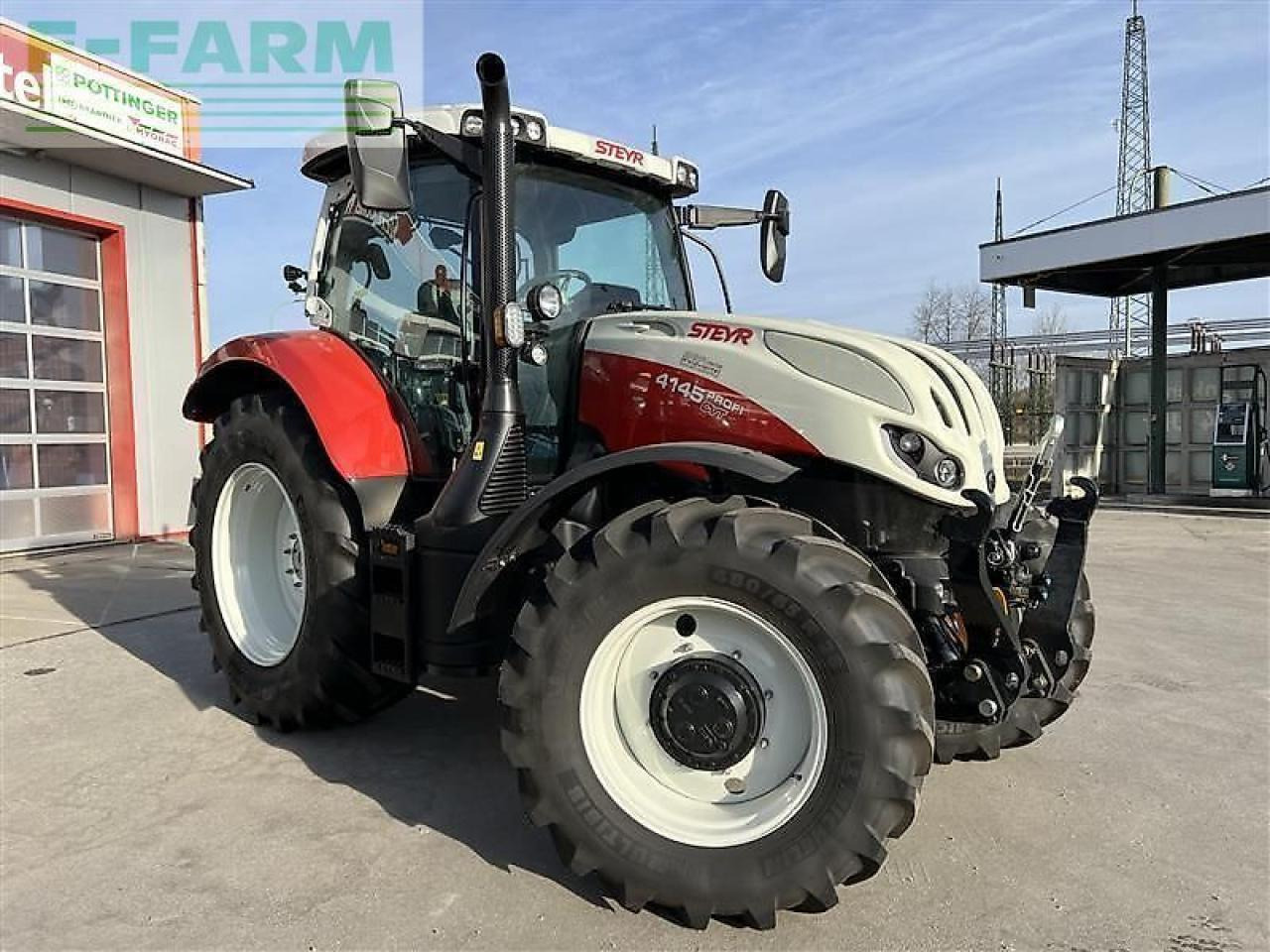 Steyr 4145 profi cvt CVT - Tractor: foto 1 Steyr 4145 profi cvt CVT - Tractor: foto 1