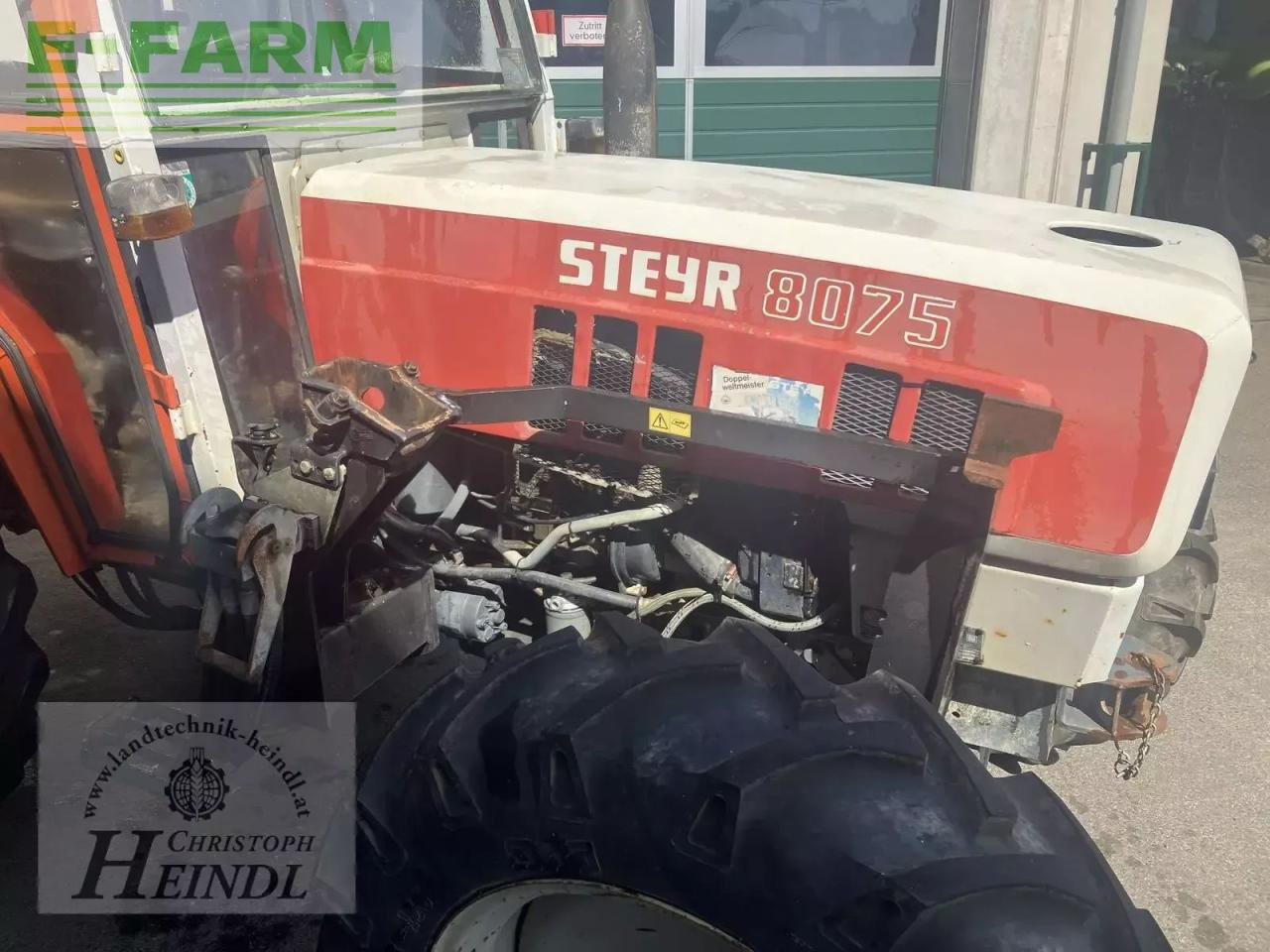 Steyr 8075 a - Tractor: foto 2 Steyr 8075 a - Tractor: foto 2