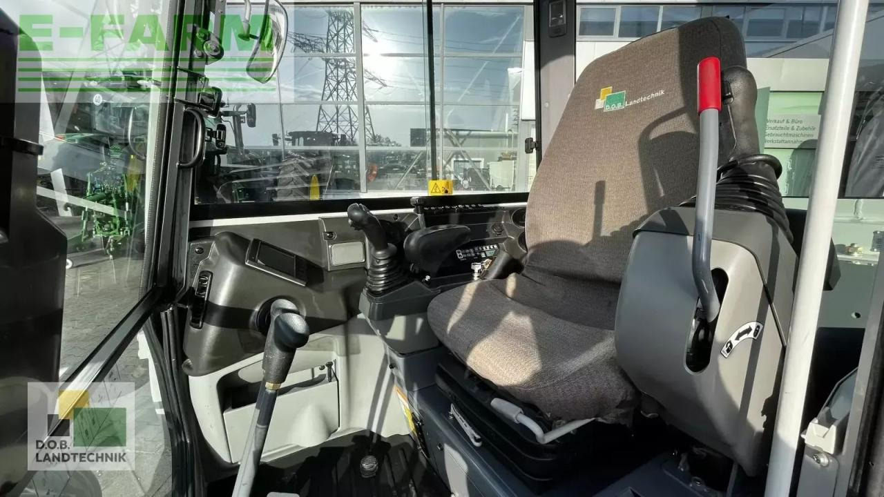 Miniexcavadora Takeuchi tb 230: foto 11 Miniexcavadora Takeuchi tb 230: foto 11