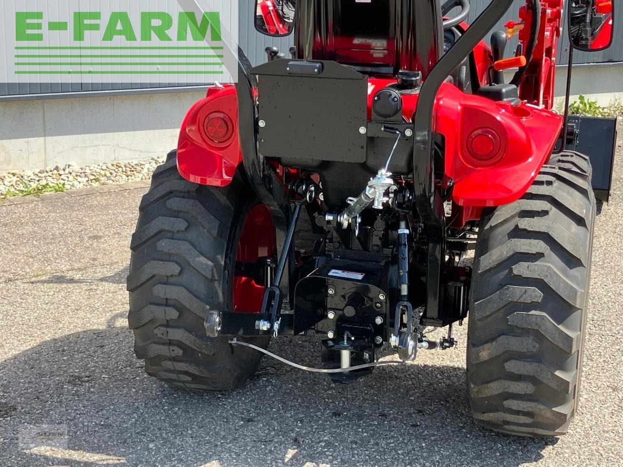 Tym t265 nh - Tractor: foto 5 Tym t265 nh - Tractor: foto 5