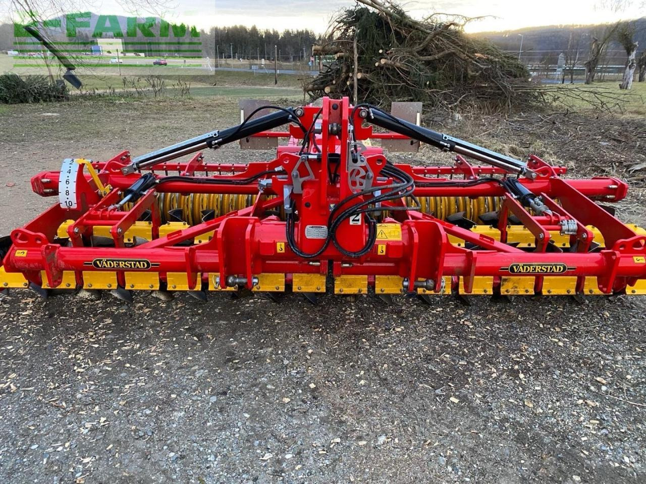 Väderstad Carrier XT 425 - Rastras: foto 1 Väderstad Carrier XT 425 - Rastras: foto 1