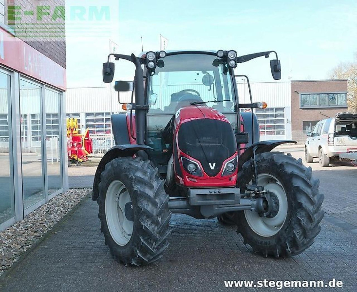 Valtra a 104 - Tractor: foto 2 Valtra a 104 - Tractor: foto 2