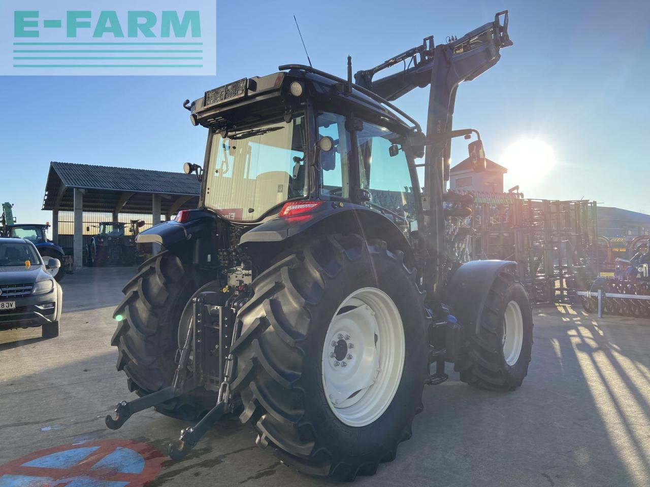 Valtra a 115 - Tractor: foto 5 Valtra a 115 - Tractor: foto 5