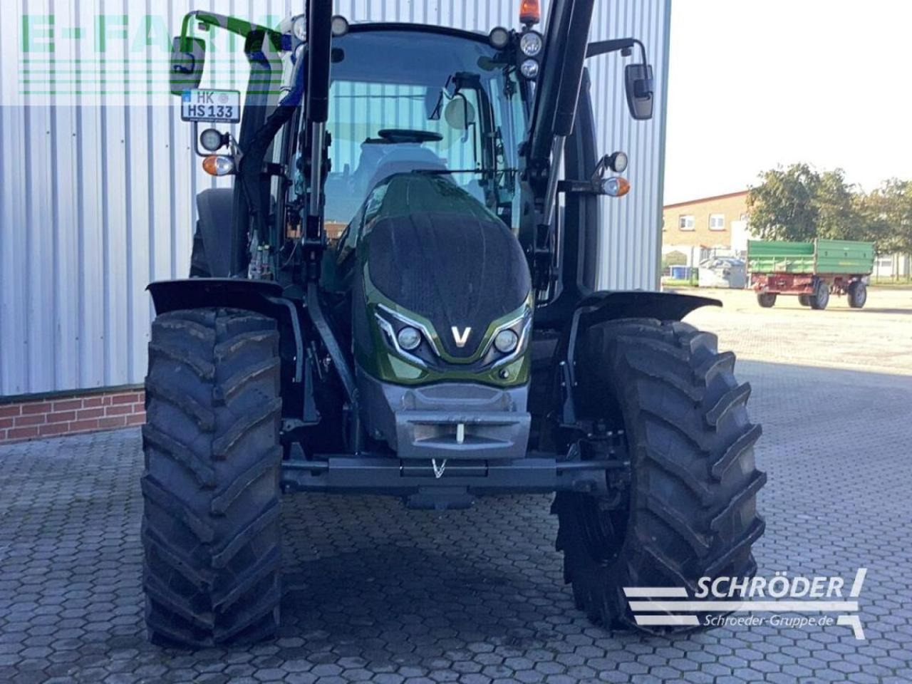 Valtra g 135 a - Tractor: foto 4 Valtra g 135 a - Tractor: foto 4