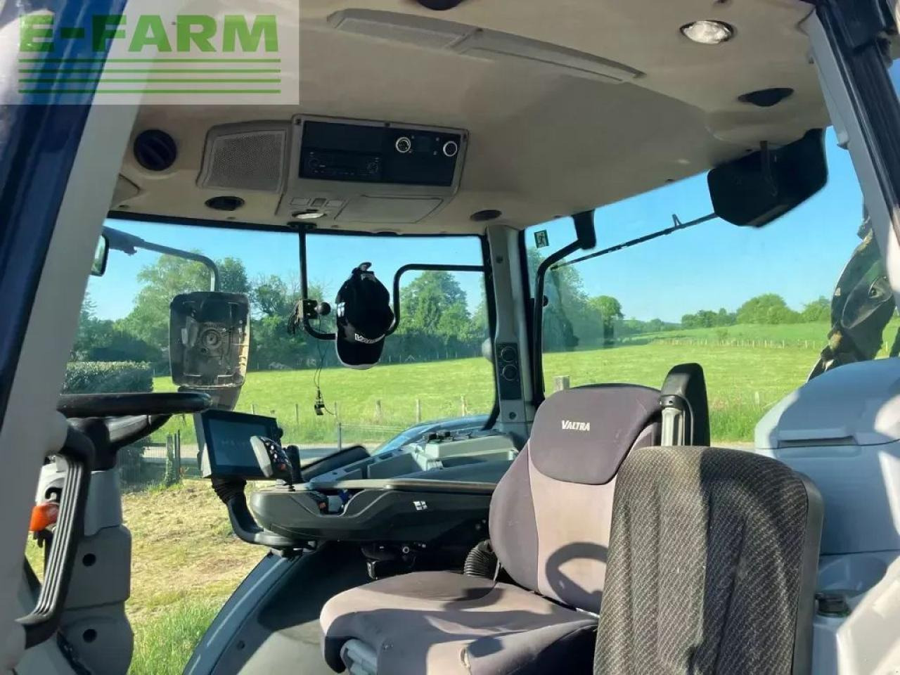 Valtra n 134 direct - Tractor: foto 5 Valtra n 134 direct - Tractor: foto 5