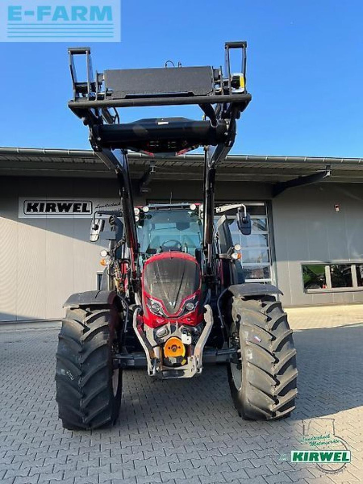 Tractor Valtra n 155 active Active: foto 6