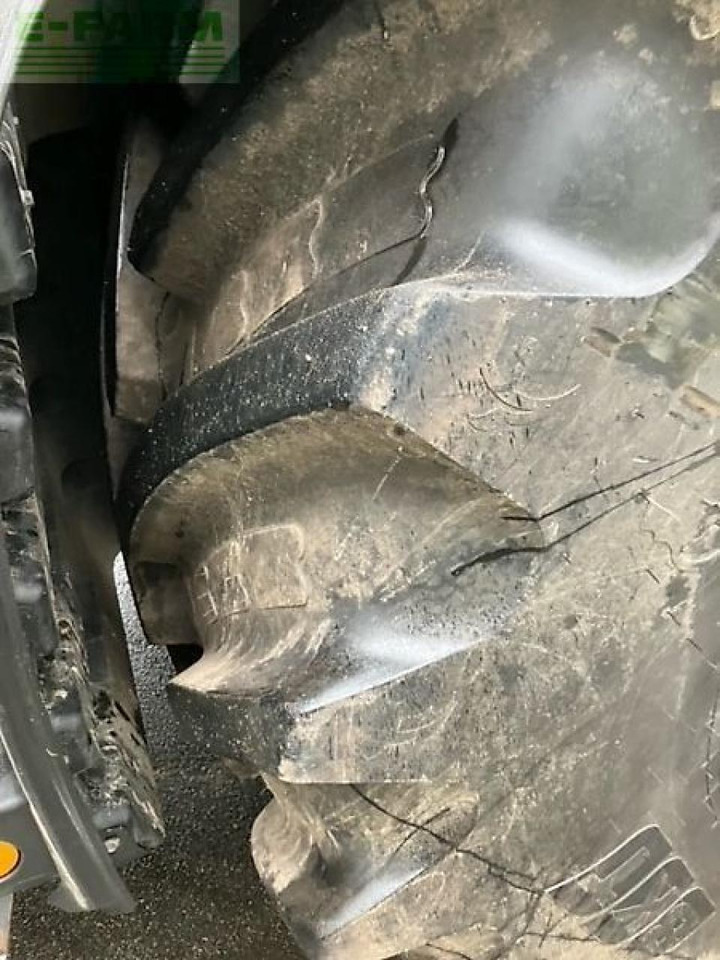 Valtra q305 - Tractor: foto 5 Valtra q305 - Tractor: foto 5