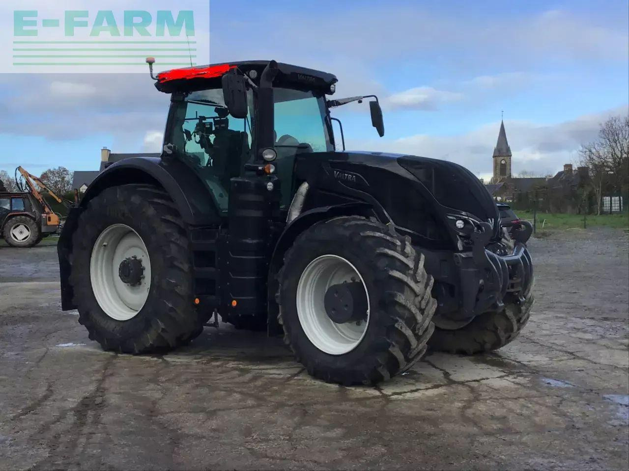 Valtra s 294 smarttouch - Tractor: foto 2 Valtra s 294 smarttouch - Tractor: foto 2
