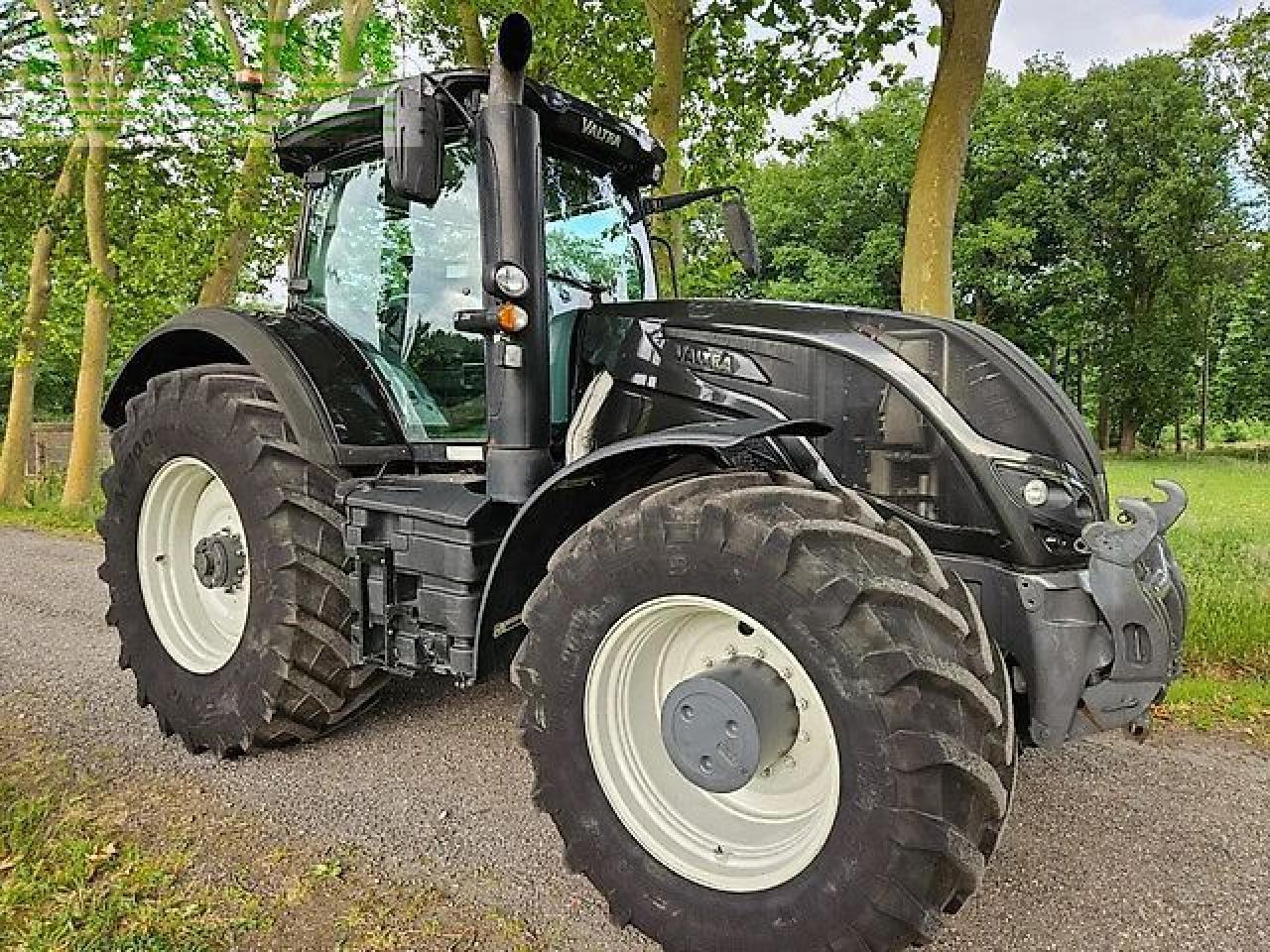 Valtra s394 twintrac s294 s324 s354 s374 fendt 939 933 - Tractor: foto 2 Valtra s394 twintrac s294 s324 s354 s374 fendt 939 933 - Tractor: foto 2