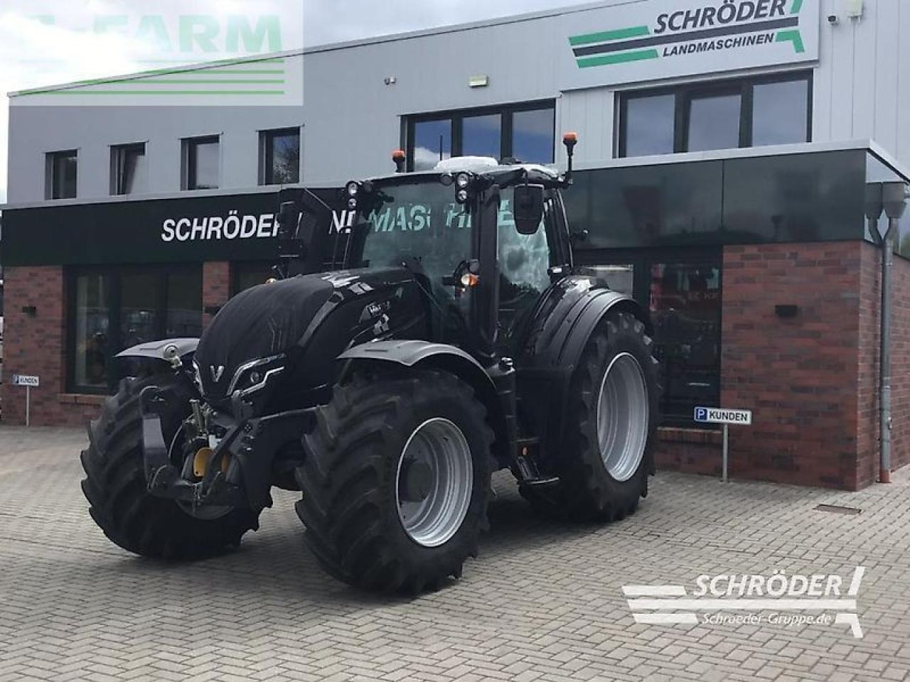 Valtra t 215 d smarttouch | rtk | unlimited - Tractor: foto 1 Valtra t 215 d smarttouch | rtk | unlimited - Tractor: foto 1