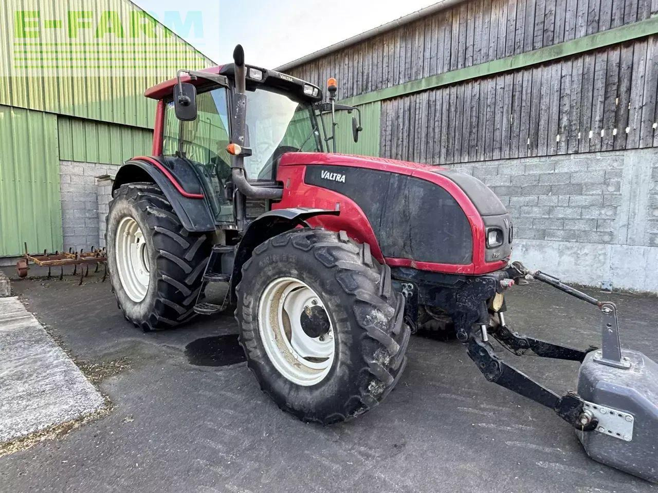 Valtra t121 hitech HiTech - Tractor: foto 4 Valtra t121 hitech HiTech - Tractor: foto 4